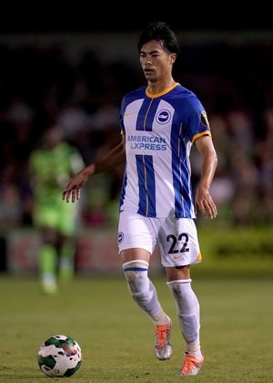 サッカー日本代表FW三笘薫、ブライトン初スタメンで「MOM投票1位快走」の活躍! 地元メディアも高評価の画像