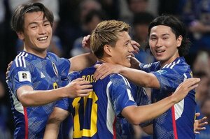 ｢寝顔は綺世くんに撮られたのかな？｣サッカー日本代表・上田綺世の美人モデル妻、ディズニー帰りの“無防備寝顔”が天使すぎる！｢胸の奥がぎゅーてなるくらい愛おしい｣の画像