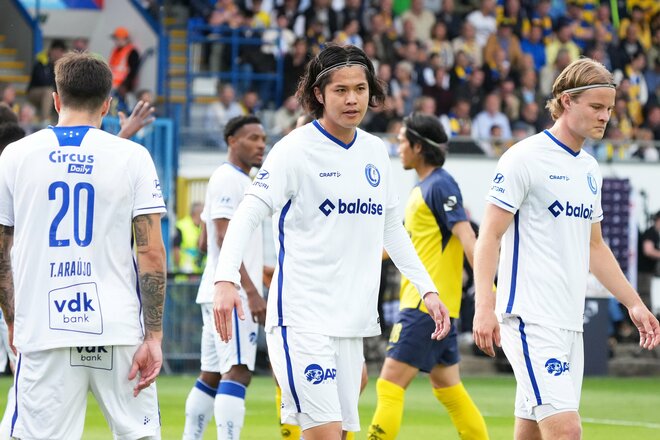 中村敬斗や久保建英にキラーパス！サッカー日本代表の“新DFリーダー”が語った｢恩返しできて良かった｣2年連続の快挙と｢責任を持ってやりたい｣代表でのプレー【ユニオン vs ヘント】激闘PHOTOギャラリー21連写の画像010
