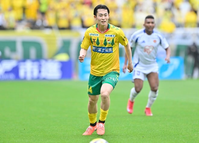 【試合アルバム】ジェフユナイテッド千葉のベガルタ仙台戦でのプレー写真49枚！「ジェフユナイテッド千葉ーベガルタ仙台」の画像005