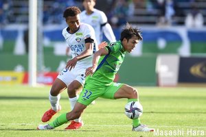 PHOTOギャラリー「ピッチの焦点」【明治安田Ｊ１リーグ　第３７節　湘南ベルマーレｖｓ徳島ヴォルティス　２０２１年１１月２７日　１４：０３キックオフ】の画像