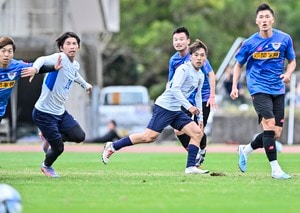 「センターフォワードで準備している」川崎・遠野大弥が語った今季への覚悟。名古屋＆鳥栖との練習試合での積極的なシュートは「自分のポリシーで、ブレずに」…新婚生活で「めちゃくちゃうまいです」と妻の手料理も明かすの画像