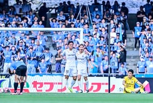 【町田に完敗した川崎フロンターレの中で何が起きていたのか(1)】鬼木監督がワーストに近いと話した前半の展開……“足りなかったもの”と“過剰だったもの”の狭間での画像