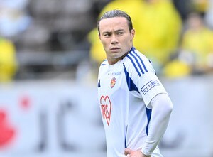 【2025年J2「第34節」ベガルタ仙台vsサガン鳥栖「徹底分析」】5試合負けナシ鳥栖が2点奪取＆1人退場で仙台“絶体絶命”のなか…独力で追撃弾を奪った「背番号99」【戸塚啓のJ2のミカタ】(1)の画像