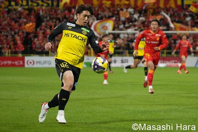 “リバウンドメンタリティ”で掴んだ勝利！リカルド柏が日立台で取り戻した歓喜と勢い！名古屋のマンマーク守備に苦しむも執念のオウンゴールで首位・鹿島と勝点差1キープ！【柏レイソルvs名古屋グランパス】激闘PHOTOギャラリーの画像005