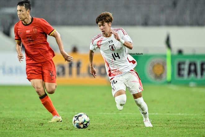 【大関友翔アルバム】川崎フロンターレMF大関友翔の中国戦での写真56枚！ 2試合連続の途中出場で魅せたプレー姿「日本代表ー中国代表」の画像052