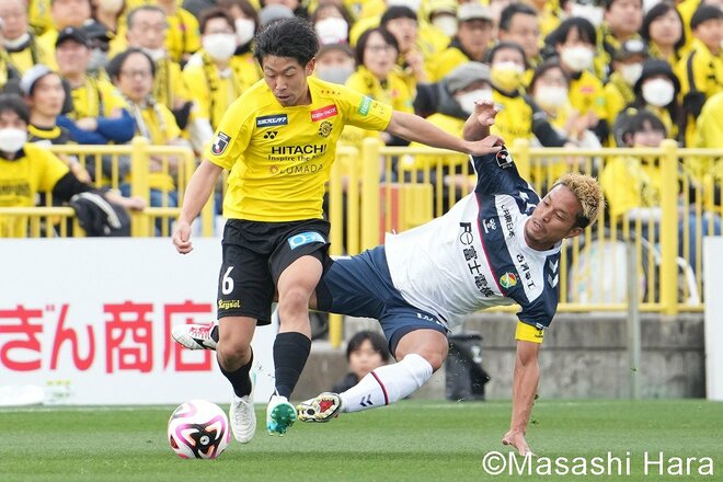 J2千葉がJ1柏に勝利！小森飛絢とドゥドゥが得点！　PHOTOギャラリー【ちばぎんカップ 柏レイソルvsジェフユナイテッド千葉 2024年2月18日 14:00キックオフ】の画像001