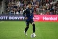GK大迫敬介が神セーブ！鈴木唯人の絶妙クロスに伊東純也がスライディング弾！三笘薫ら3枚同時投入も無得点…森保監督が｢4バック｣の手ごたえを語ったアメリカ戦【日本代表vsアメリカ代表】激闘PHOTOギャラリーの画像028
