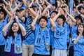 【サポーターアルバム(3)】G大阪戦での観客席＆入場時の川崎フロンターレのサポーター写真77枚！選手と手をつないだ子どもたちなど現地写真「川崎フロンターレーガンバ大阪(3)」の画像011