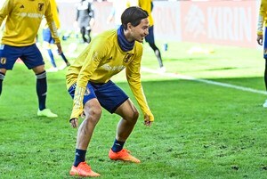 リーグ・アンのモナコ公式がサッカー日本代表・南野拓実の「謎の港画像」を公開で「なんなんや」「相変わらずやりたい放題」と困惑の声…日本の祝日を記念するも、イメージと合わず⁉の画像