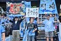 【サポーターアルバム】平日のナイトゲームに2万302人が来場！ 熱すぎる川崎フロンターレのサポーターの試合前の写真71枚！「川崎フロンターレー浦和レッズ」の画像061