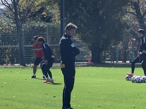 【浦和レッズ・公開練習リポート】負傷者続出の中…リカルド・ロドリゲス監督は紅白戦でシステムについても言及(1)の画像