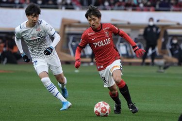 画像・写真：【天皇杯決勝】浦和・江坂任が前半6分に先制弾！観客6万人