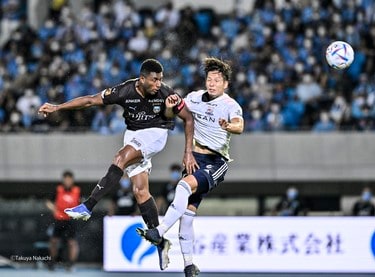 攻撃サッカー」の両者ゆえのミス「2つのアディショナルタイム」の