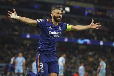 衝撃的なゴール｣!!大一番で圧巻の2ゴール…まさかのパネンカ!!レアル