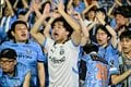 【サポーターアルバム】浦和相手に連勝止まるも、悔しさを声援に変えた「川崎フロンターレのサポーターの試合後の写真41枚！「川崎フロンターレー浦和レッズ」の画像010
