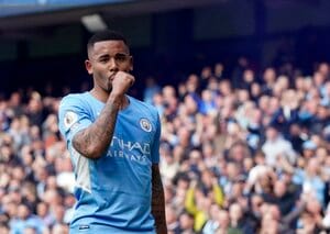 ｢まさに世界最高峰｣!マンチェスター・シティFWジェズスが｢圧巻ゴール｣!!壮絶な撃ち合いになったリバプールとの｢天王山｣!カンセロからの超絶ピンポイントクロスを完璧に決めた｢勝ち越し弾｣とは?【動画】の画像