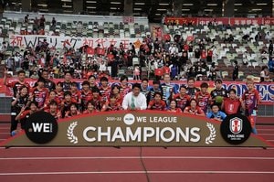 WEリーグに川崎Fのライバル出現!?｢本気すぎて半端ない笑｣ INAC神戸がハロウィン仮装コスプレを“フリーザ様”からスタート！｢何が起きているかまだ理解できてないw｣の画像