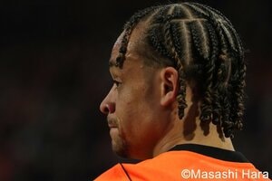 【トッテナム激震】名将デゼルビの劇薬と高井幸大の未来(2)W杯で日本の脅威に!? 復活を遂げる｢オランダ代表コンビ｣の恐ろしさの画像