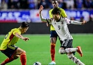 「ラブリーなグラフィック」「称えるべき」サッカー日本代表MF・三笘薫所属ブライトンの奮闘ぶりやアーセナルの継続性がわかるプレミアリーグ「動く順位表」の画像