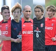 「なにこの子、かわいい」26歳女性パーソナリティーがJ1浦和の練習場に登場！「今日もかわいいなぁ」「僕が選手だったら、 よしめぐばかり見てしまう〜」などの声の画像