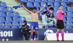 【久保建英】劇的ゴールの裏側(1)薄氷だった「残留弾」鮮烈左足ミドルの価値の画像