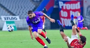 Watch your back!　J上位決戦の明暗を分けた“背後からの重圧”の画像