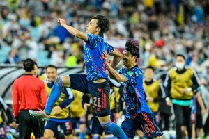 【“出場決定”カタールワールドカップ「ベスト8」へ】サッカー日本代表「3.29」ベトナム代表戦「想定スタメン」！旗手怜央は本大会で先発に入る可能性アリ!!三笘薫以外の「武器」探しの開始！【フォーメーション図】(2)　の画像
