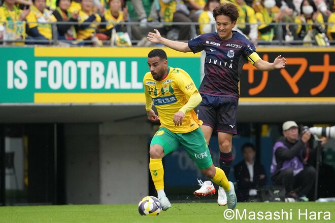 満員のフクアリで千葉が会心5発！シュート19本の積極性で｢前｣へ意思統一！17年ぶりのJ1復帰へ自動昇格圏に勝点差1肉薄！一方の札幌は…【ジェフユナイテッド千葉vs北海道コンサドーレ札幌】激闘PHOTOギャラリーの画像001