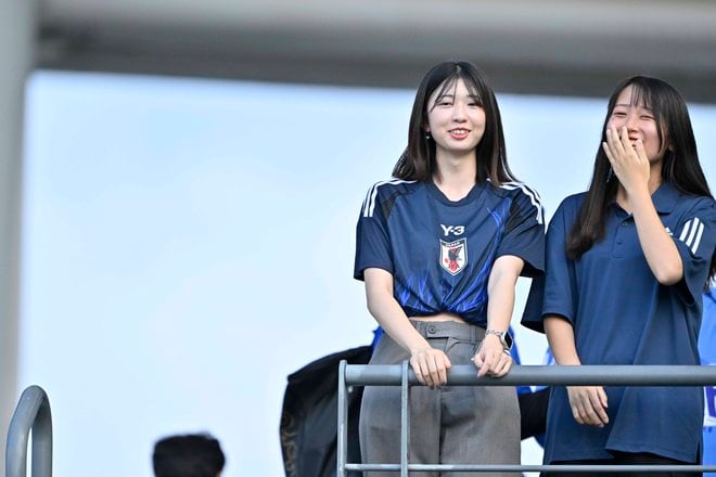【サポーターアルバム】サッカー日本代表の韓国戦勝利を支えたサポーター写真95枚！ 韓国・龍仁に駆け付けた熱い声援ショット「日本代表ー韓国代表」の画像050