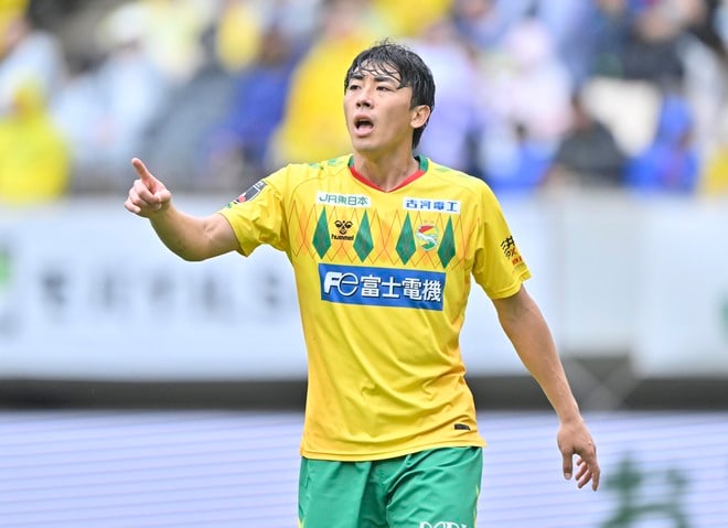 【試合アルバム】ジェフユナイテッド千葉のベガルタ仙台戦でのプレー写真49枚！「ジェフユナイテッド千葉ーベガルタ仙台」の画像007