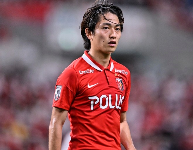 【浦和レッズ】セレッソ大阪に「今季最多4失点」を喫し、ルヴァンカップ準決勝敗退。小泉佳穂「心にポッカリ穴が空いた感じ」の画像